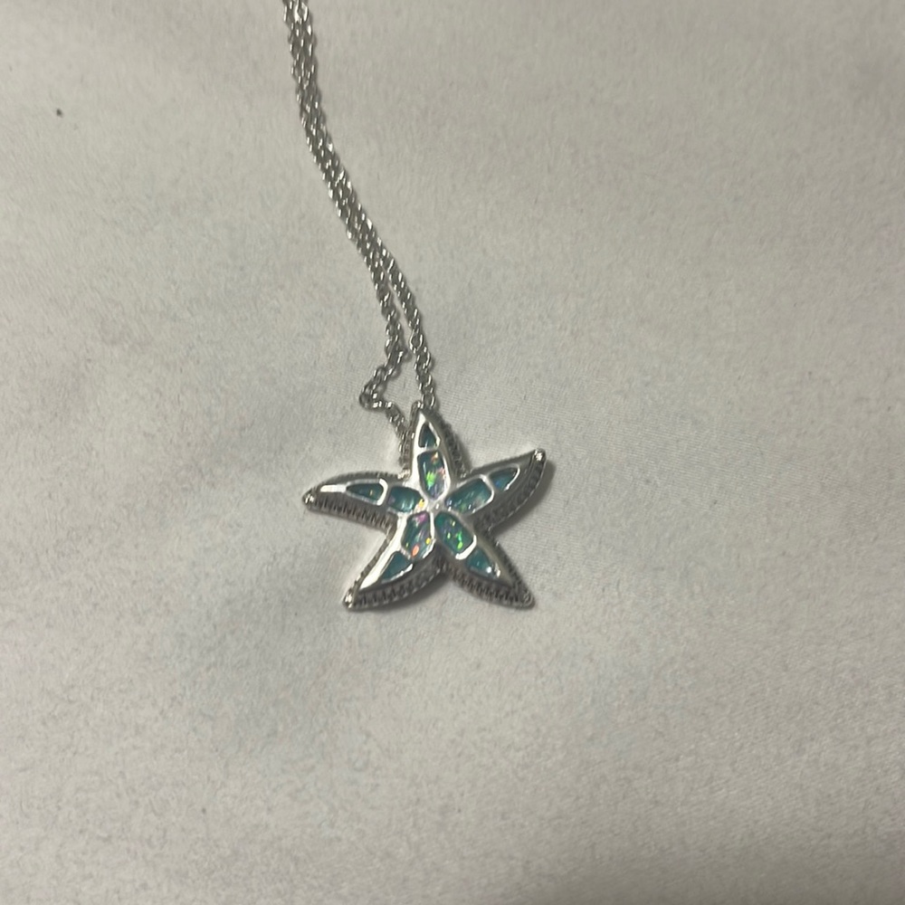Silver starfish necklace